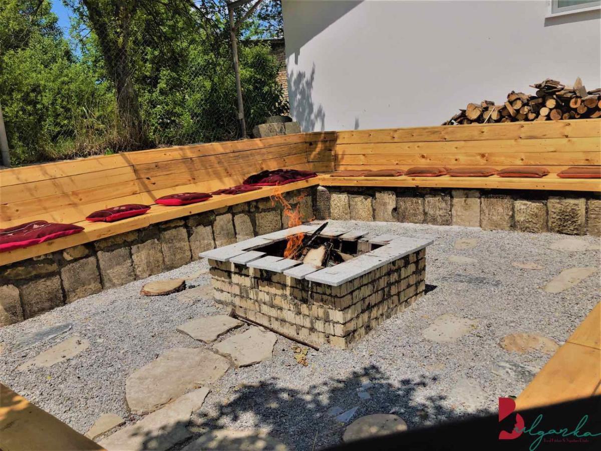 Guest House Bulgarka Dibich Exterior foto