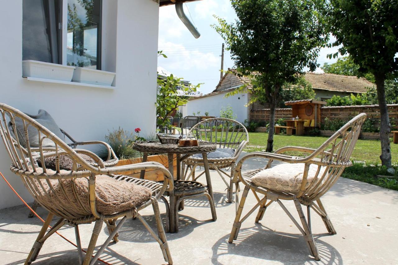 Guest House Bulgarka Dibich Exterior foto